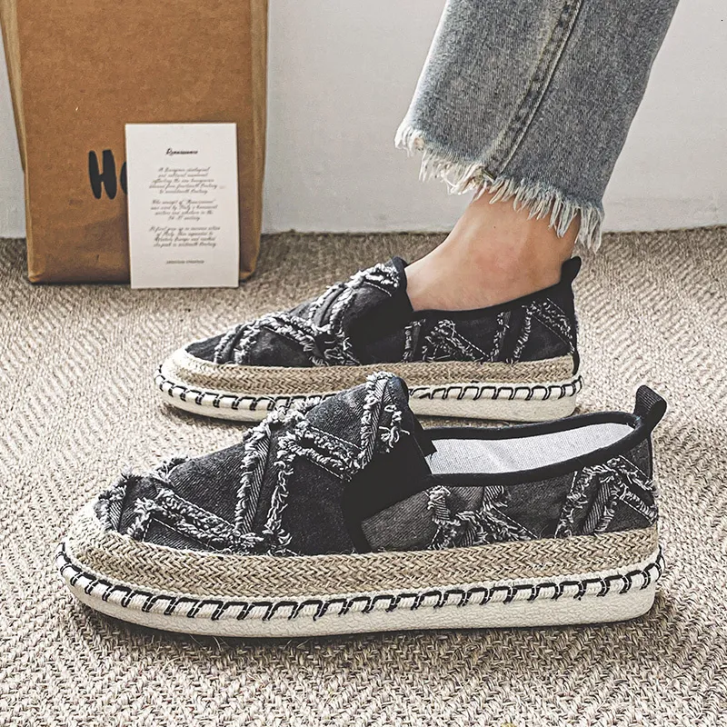 2024 Nuevos mocasines negros moda hechas a mano hombres planos zapatos de lona casual pescador transpirable alpartrilles hombre 