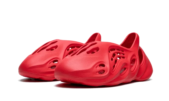 Adidas Yeezy Foam RNNR Vermillion