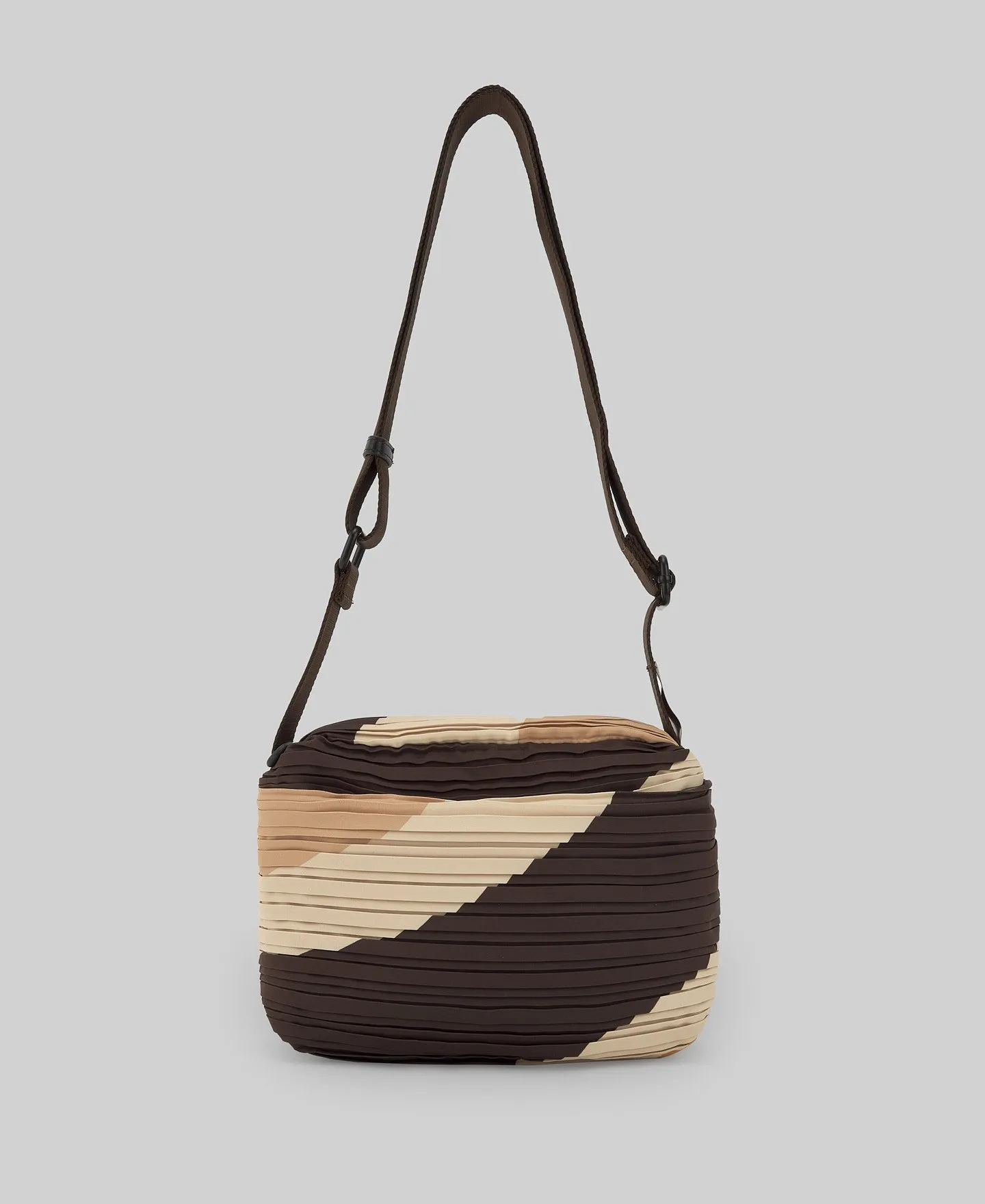 Bandolera mediana crinkle mujer
