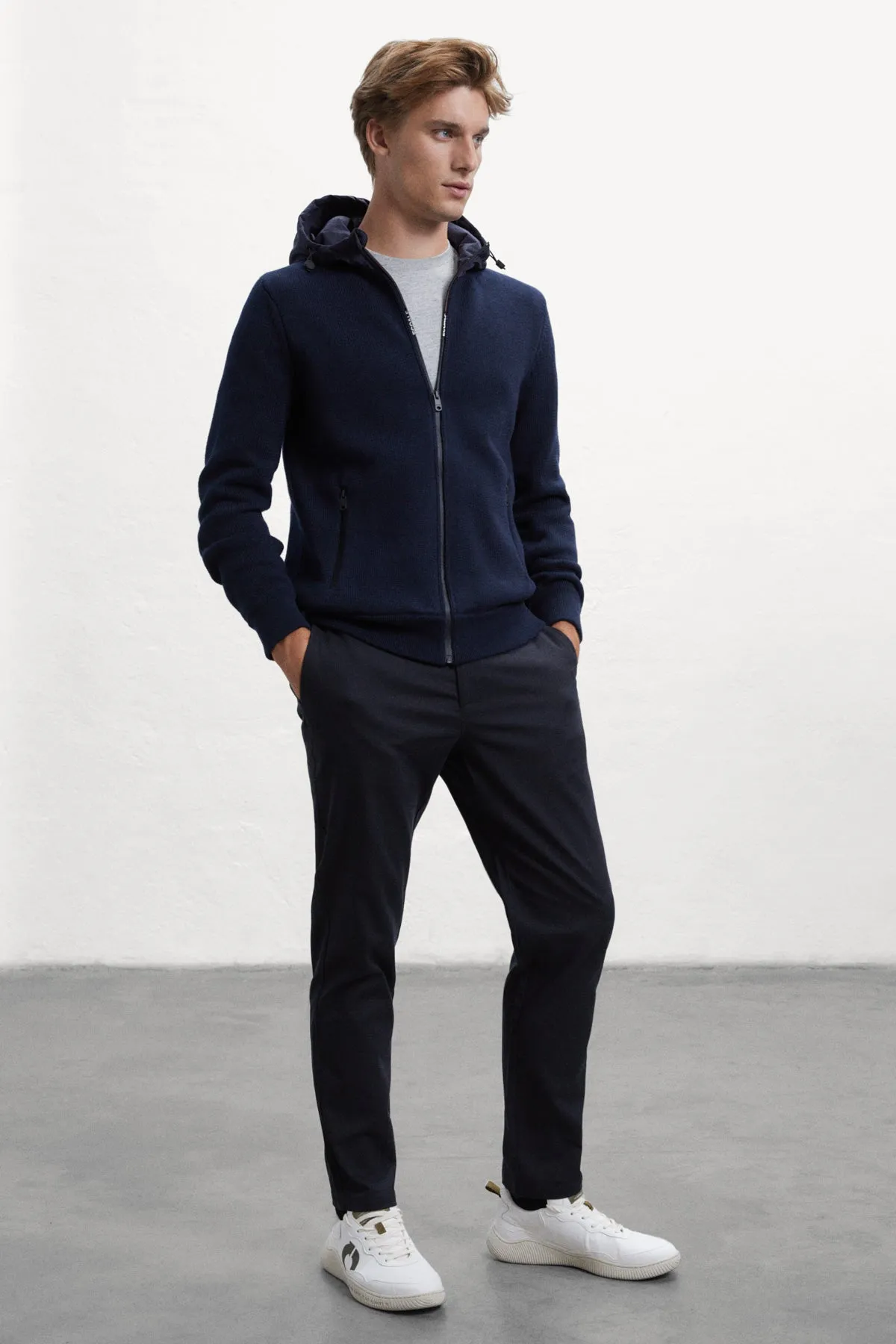 BLUE LESCA KNITTED JUMPER