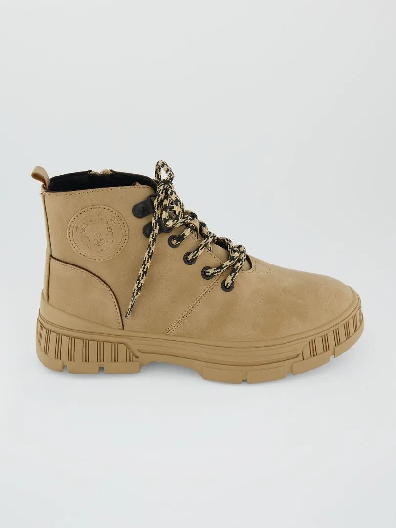BOTINES DE ESTILO MONTAñERO  MARRON