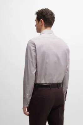 Camisa regular fit de planchado fácil en algodón elástico a rayas
