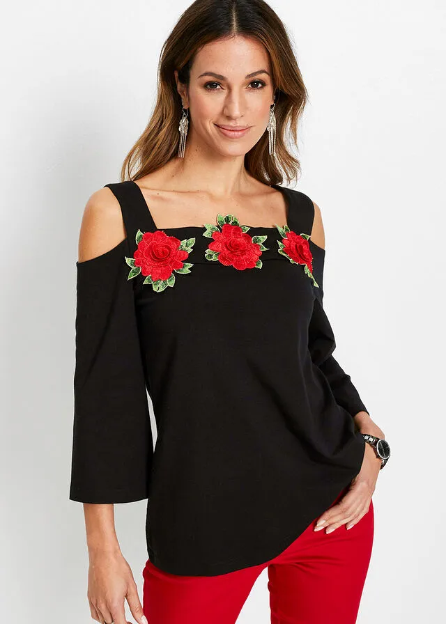 CAMISETA CON HOMBROS AL DESCUBIERTO NEGROROJO DE FLORES