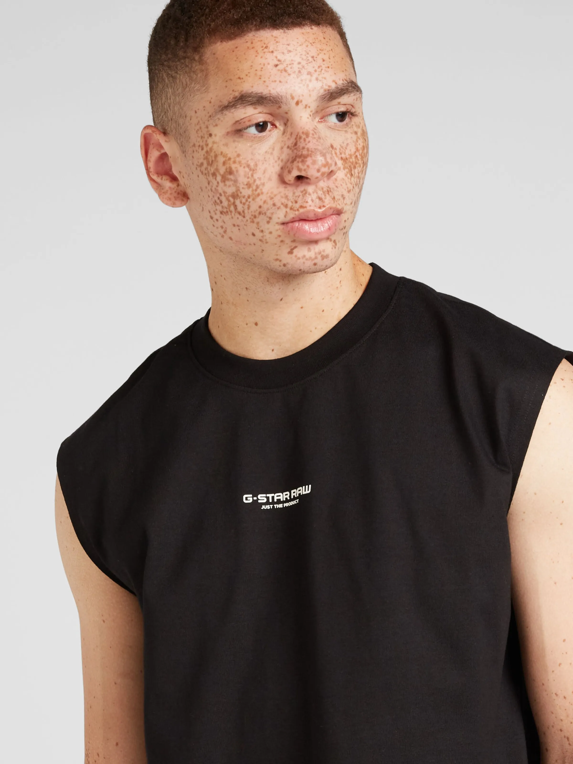 CAMISETA GSTAR RAW EN NEGRO
