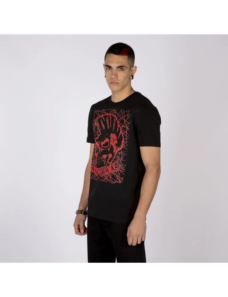 Camiseta original NEWROCK negra con calavera y fondo rojo rallado