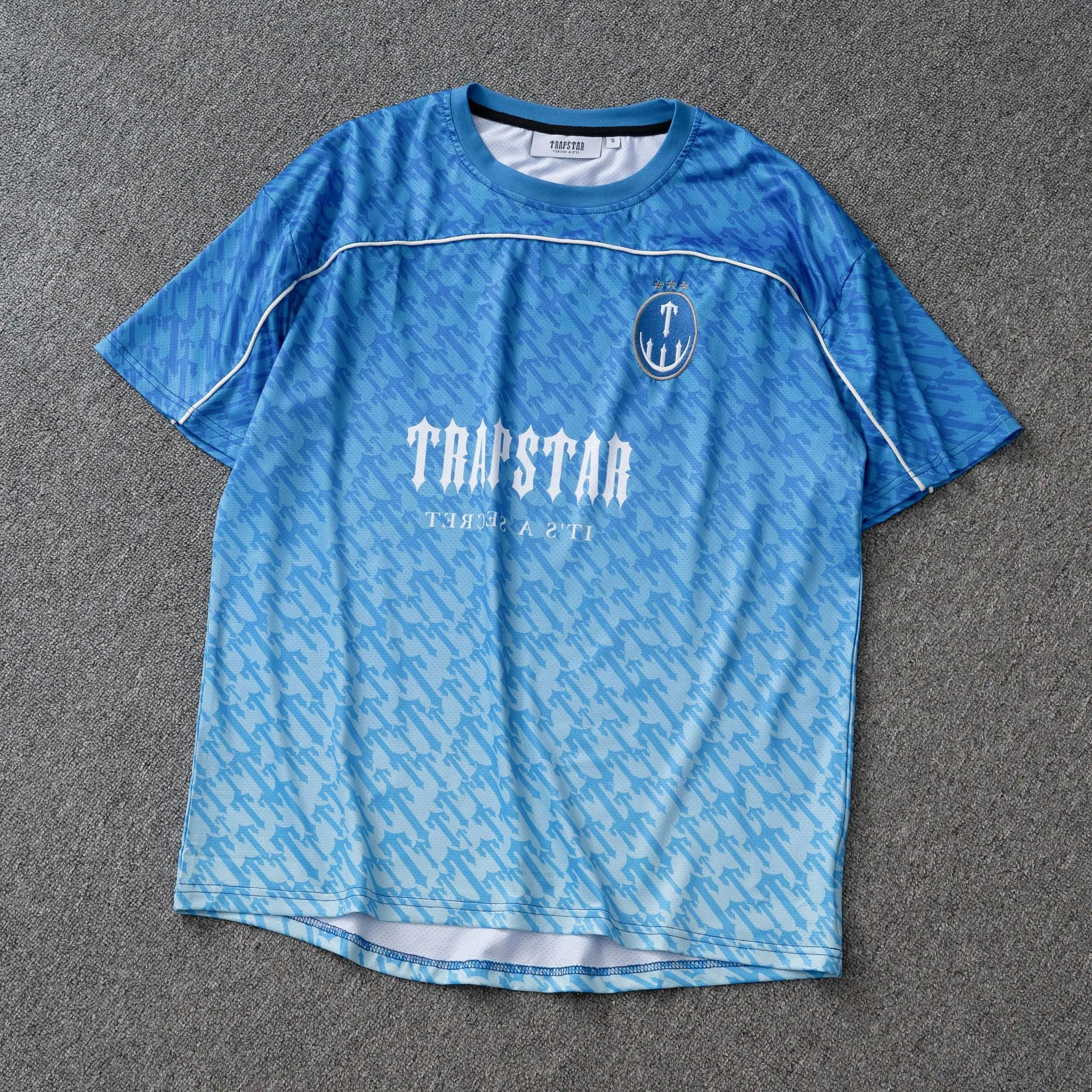 Camiseta Trapstar “Football”