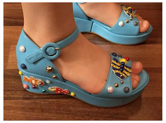 Dolce & Gabbana Sandalias infantiles Azul 