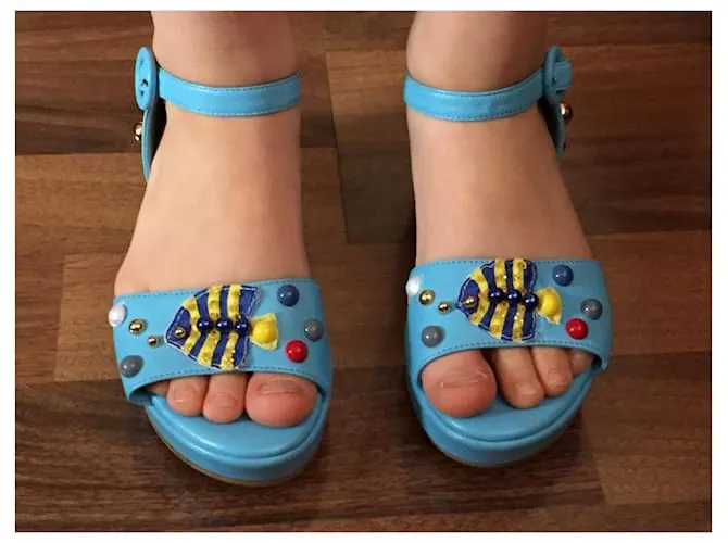Dolce & Gabbana Sandalias infantiles Azul 
