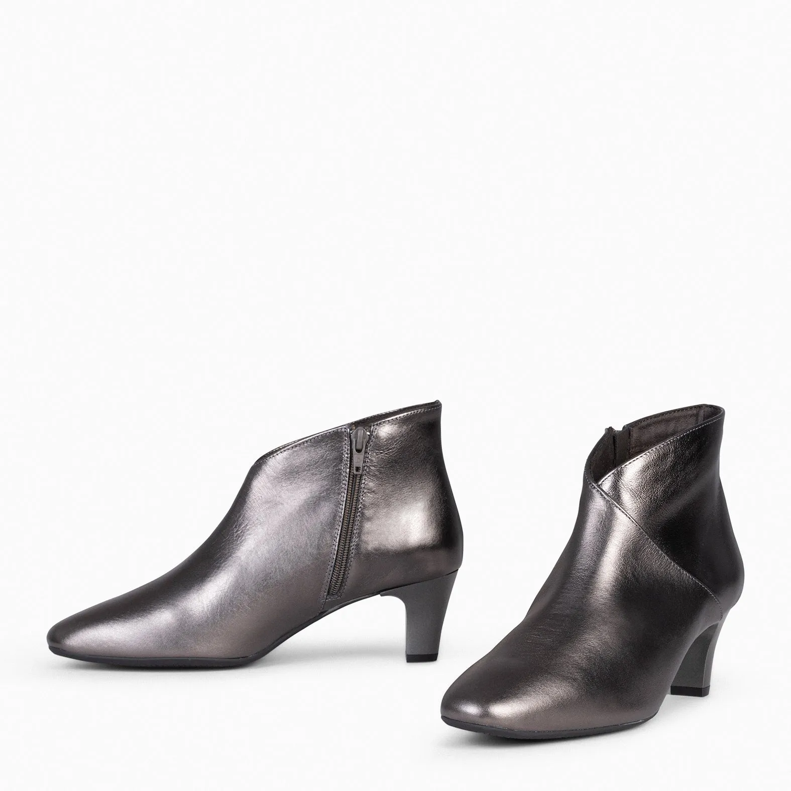 LADY  BOTINES NAPA MUJER PLATA VIEJA