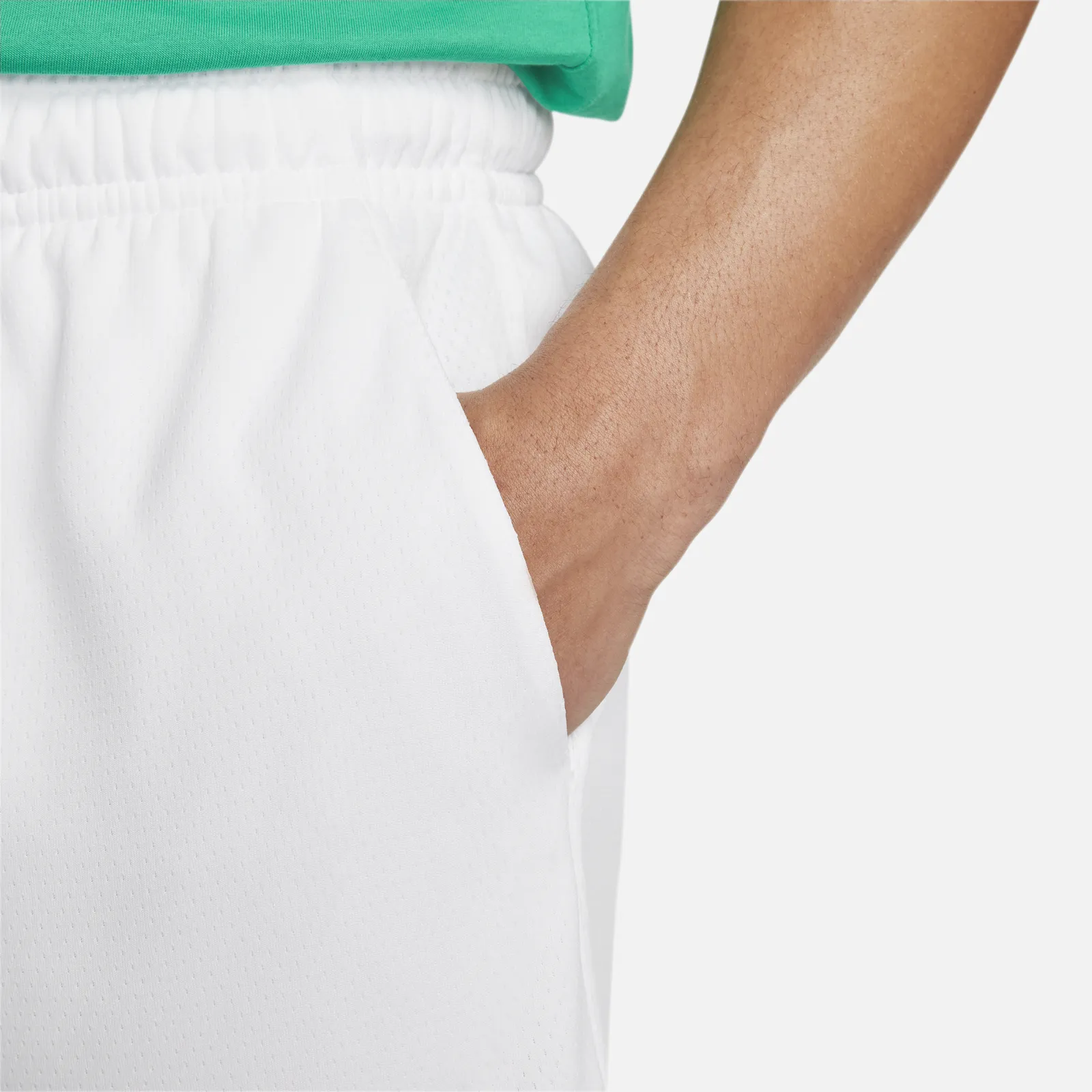 Nike Club Mesh Flow Shorts