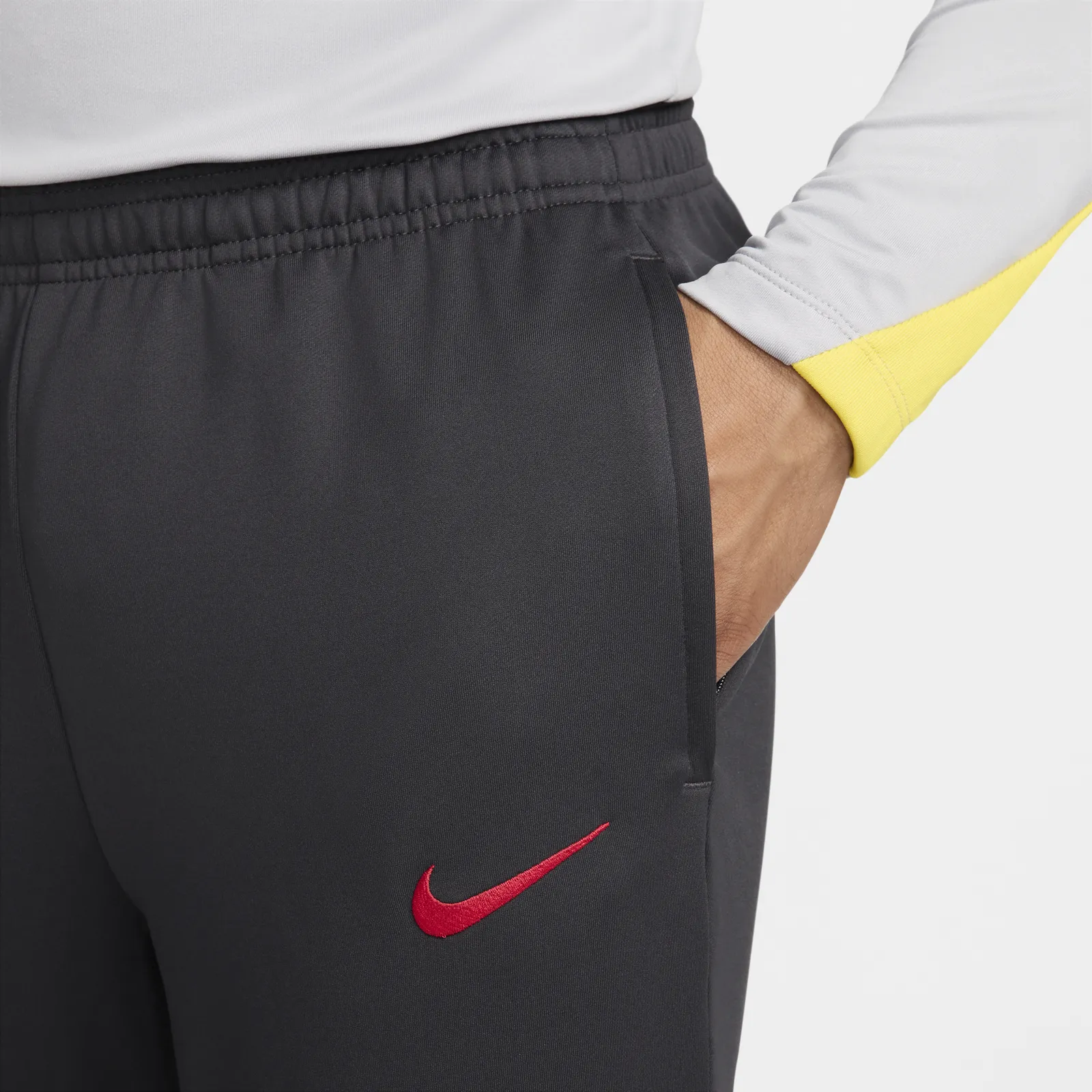 NIKE DRIFIT LIVERPOOL FC
