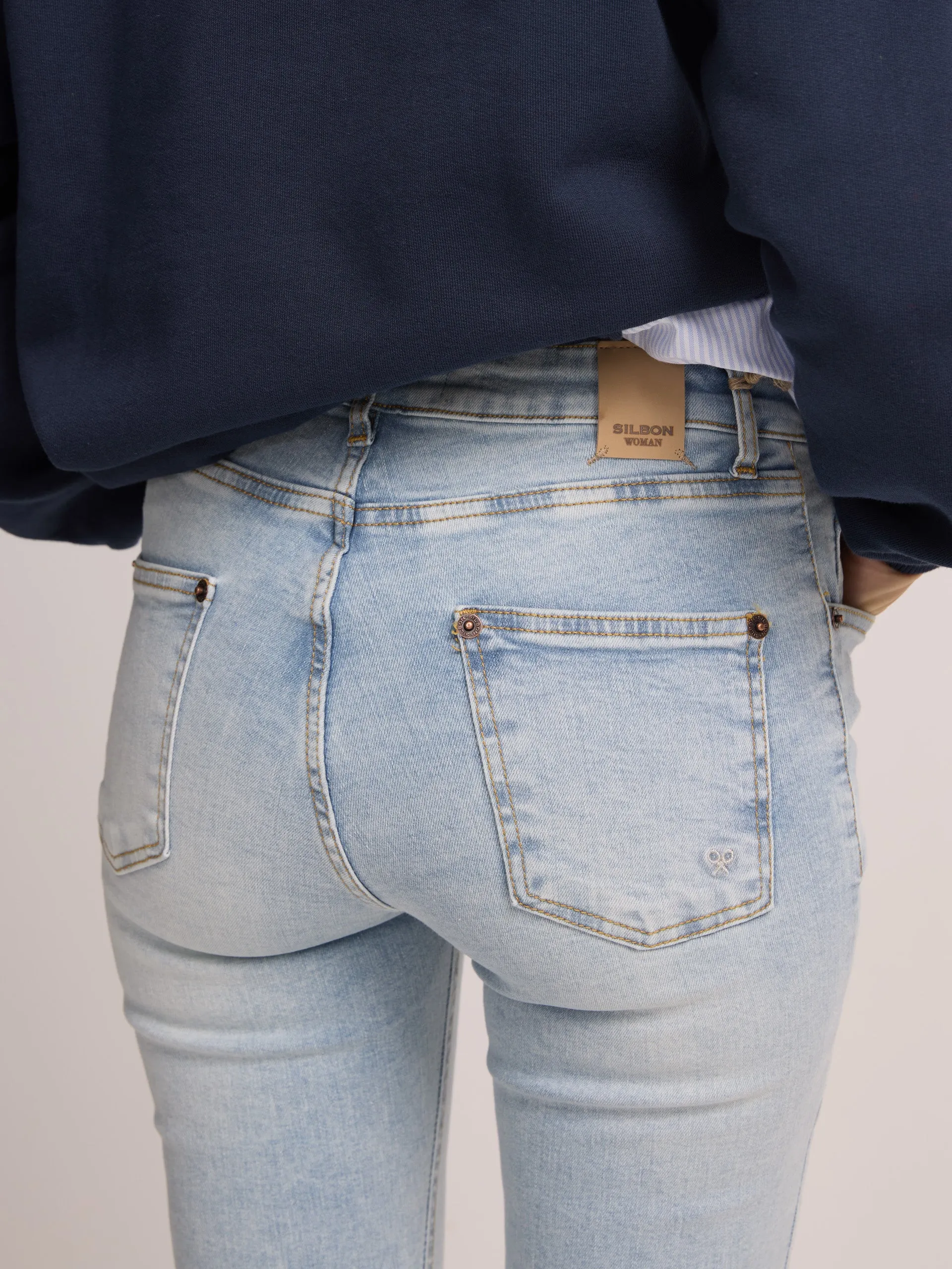Pantalon woman slim fit denim claro
