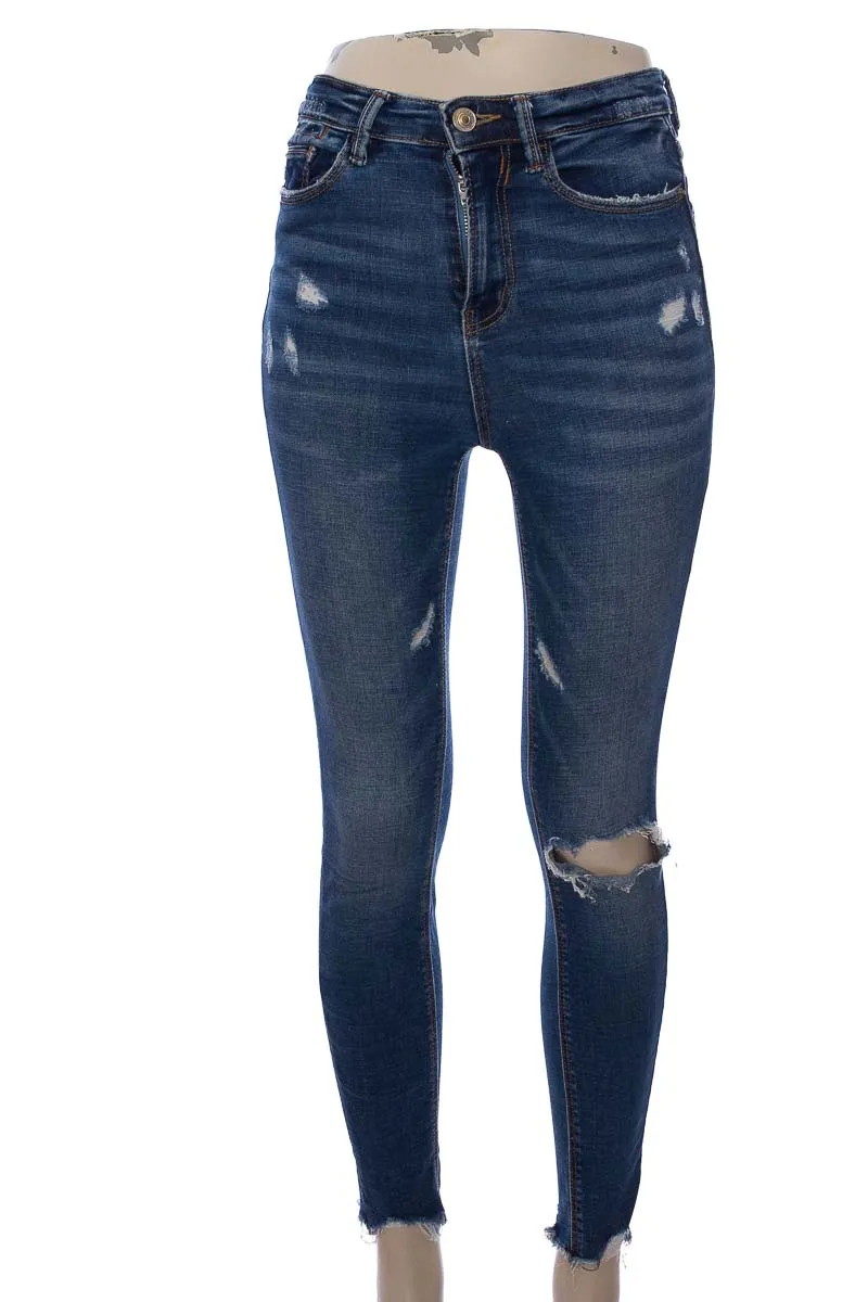 PANTALóN COLOR AZUL  STRADIVARIUS