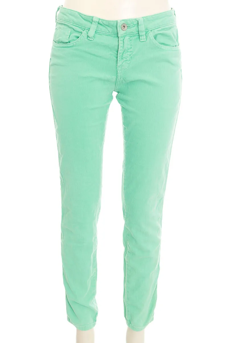 PANTALóN COLOR VERDE  GUESS