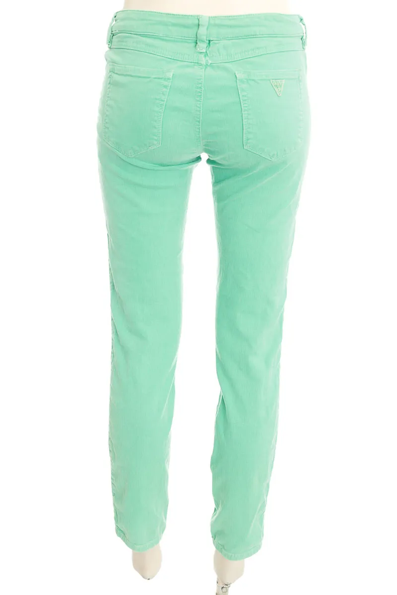 PANTALóN COLOR VERDE  GUESS