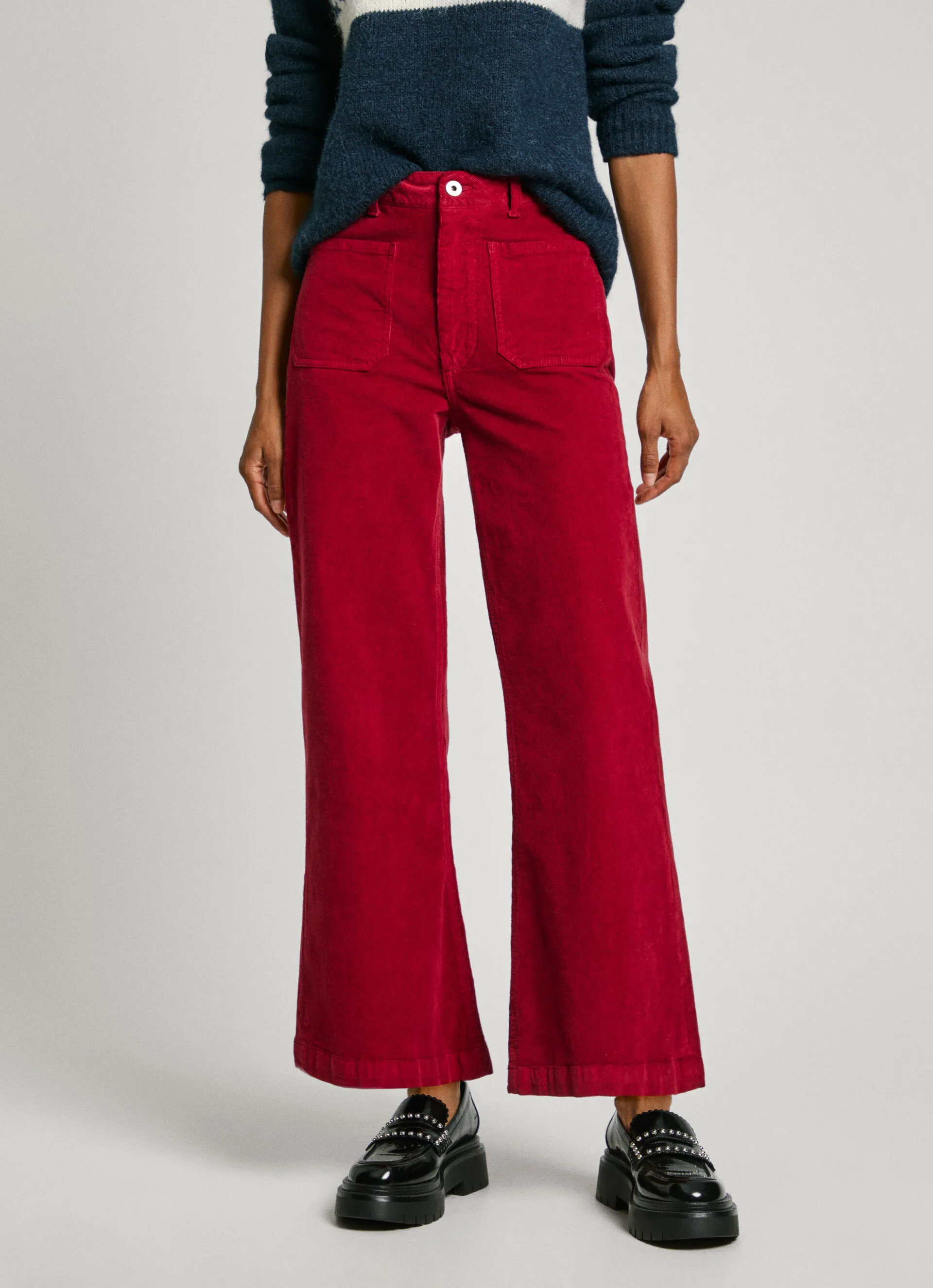pantalón de pana fit flare