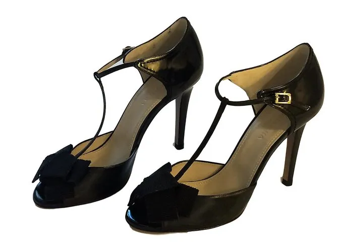 Paule Ka Tacones Negro 
