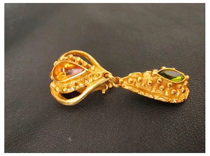 PENDIENTES VINTAGE CHRISTIAN LACROIX 1980 CHAPADOS EN ORO CON CRISTALES VERDENARANJA DE CLIP DORADO 