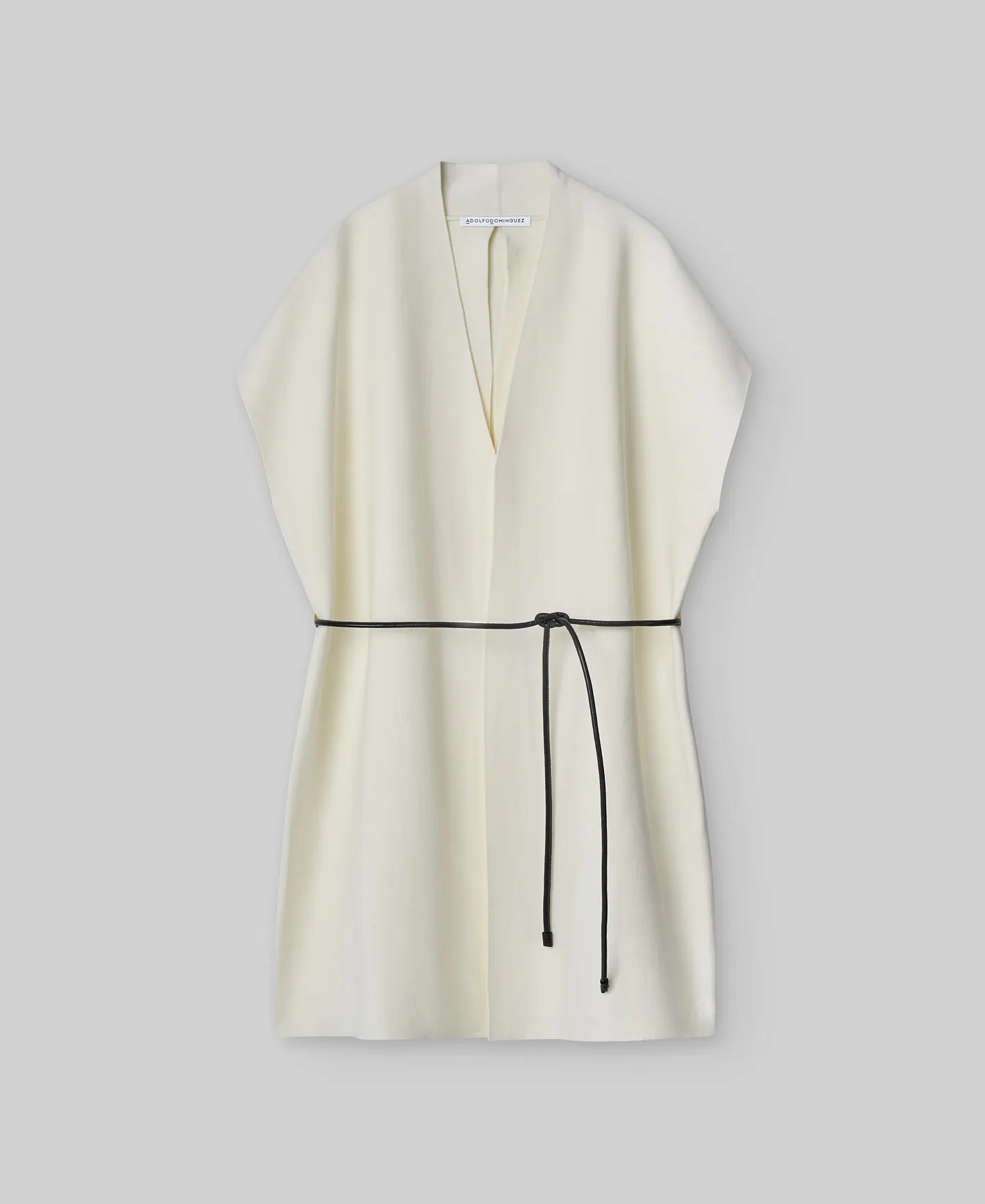 Short vest with belt woman