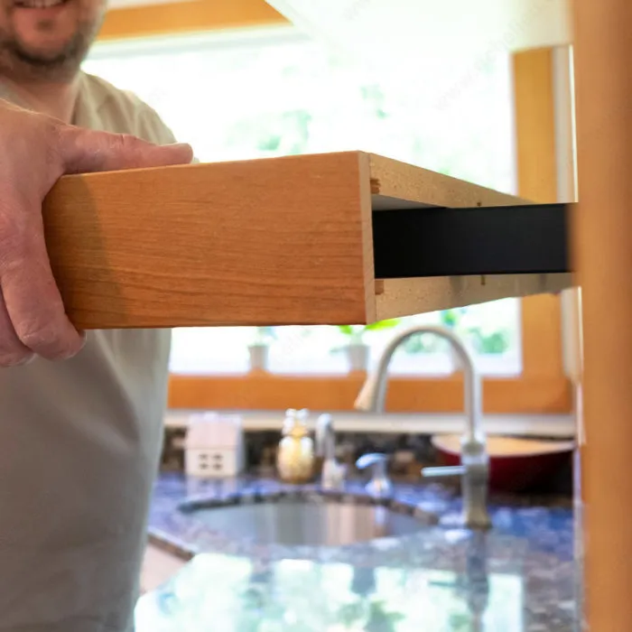 Soporte oculto Speedbrace para estantes flotantes