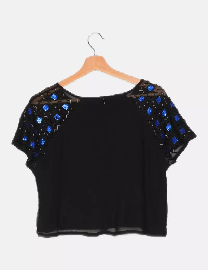 SUITEBLANCO  BLANCO BLUSA NEGRA ABALORIOS