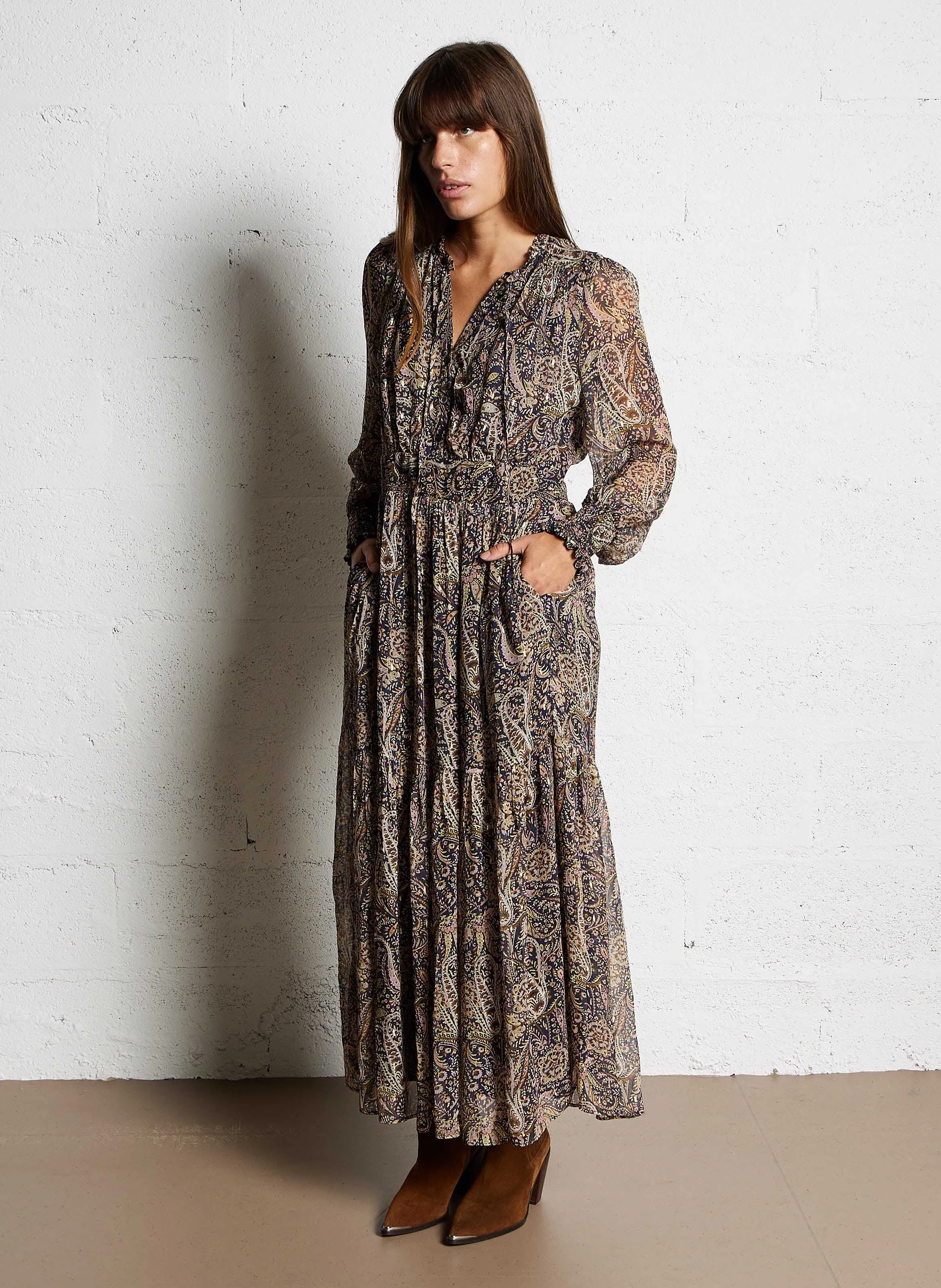 SYBILLE  ROBE LONGUE COL V IMPRIMéE EN AZUL
