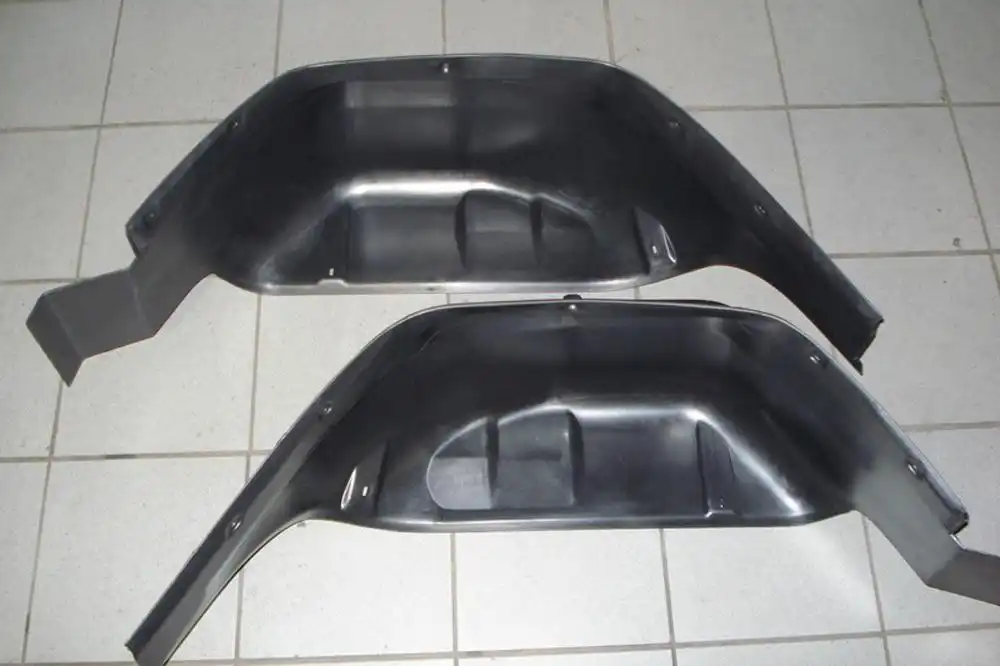 Tapas interiores de plástico para el eje trasero Mercedes G 461 PUR/Professional