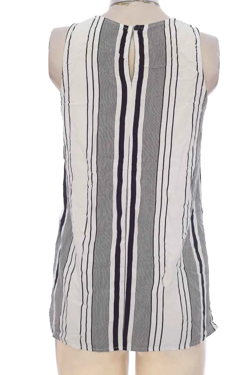 TOP / CAMISETA COLOR BLANCO  JULES &AMP; LEOPOLD