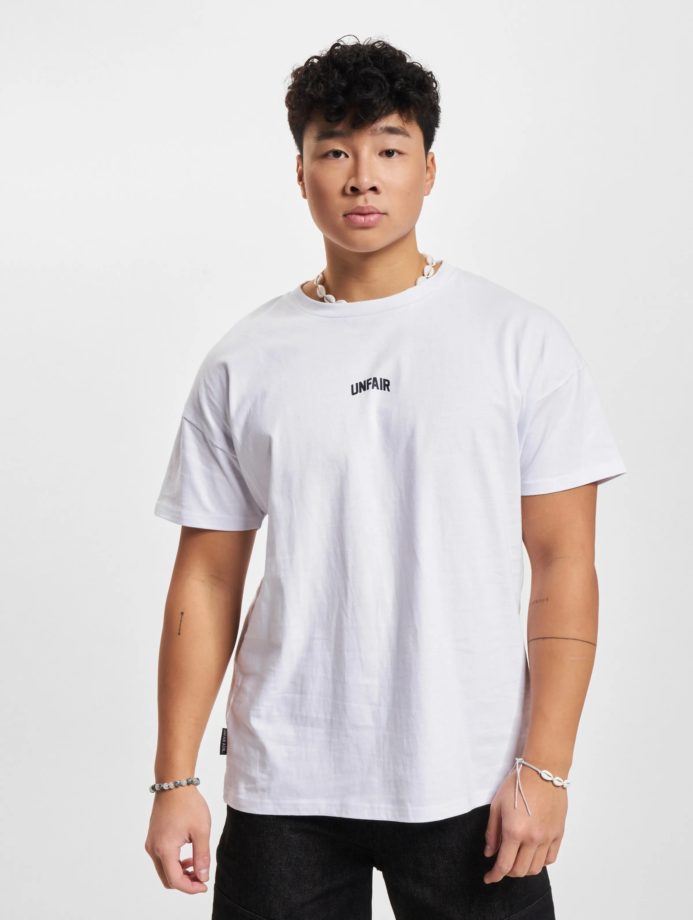 UNFAIR ATHLETICS UNFAIR ATHLETICS SPORTABTEILUNG TSHIRT