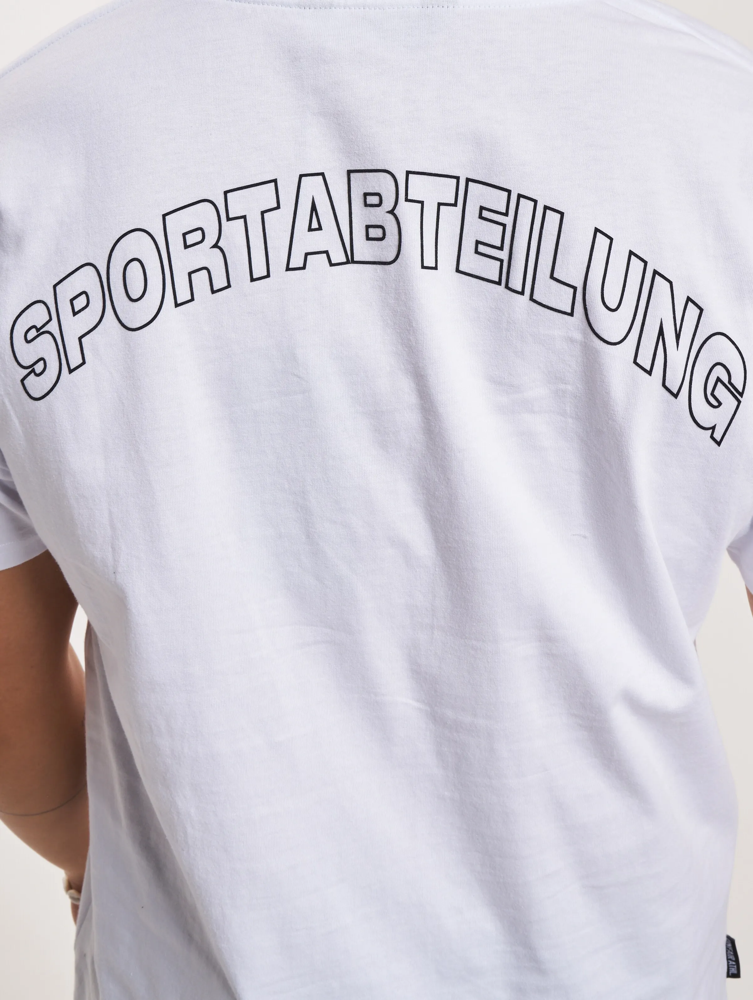 UNFAIR ATHLETICS UNFAIR ATHLETICS SPORTABTEILUNG TSHIRT